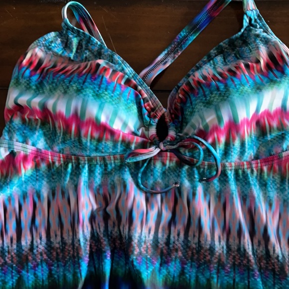 Swimsuits For All Hi Lo Tankini Top Size 18 - Picture 2 of 3